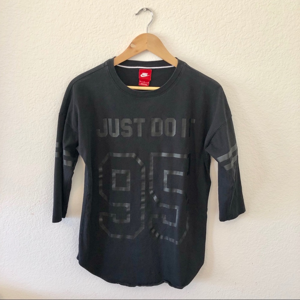 Nike 3/4 Sleeve Tee